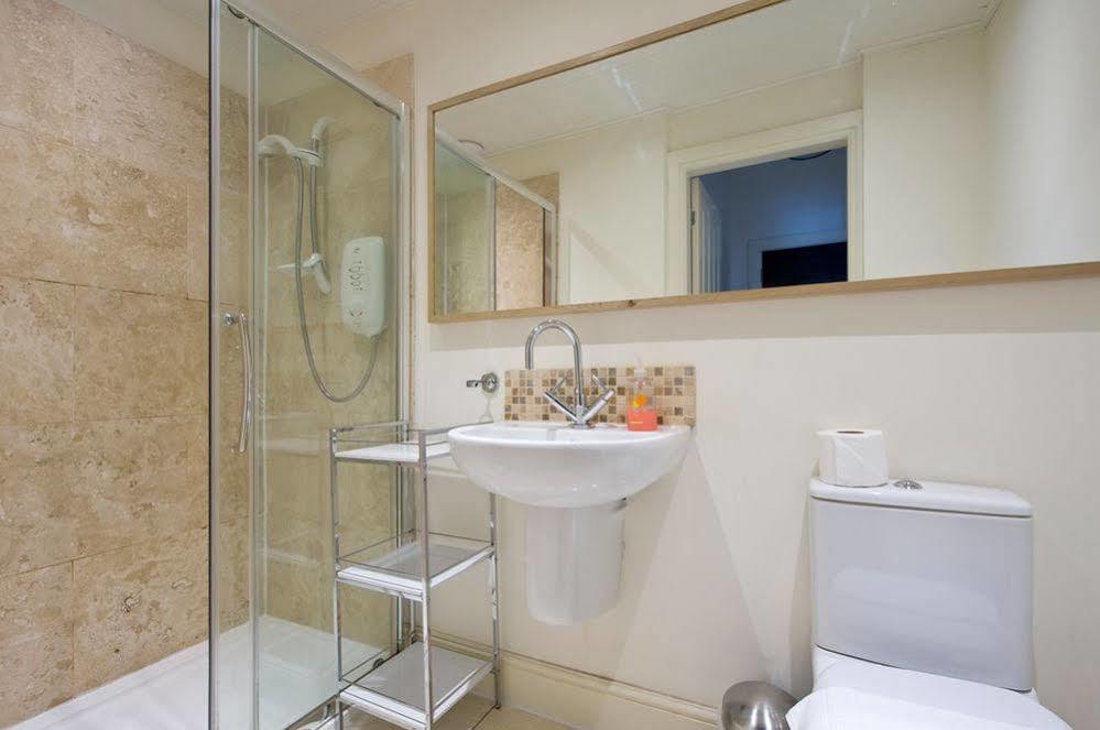 Destiny Scotland - Rose Street Apartment